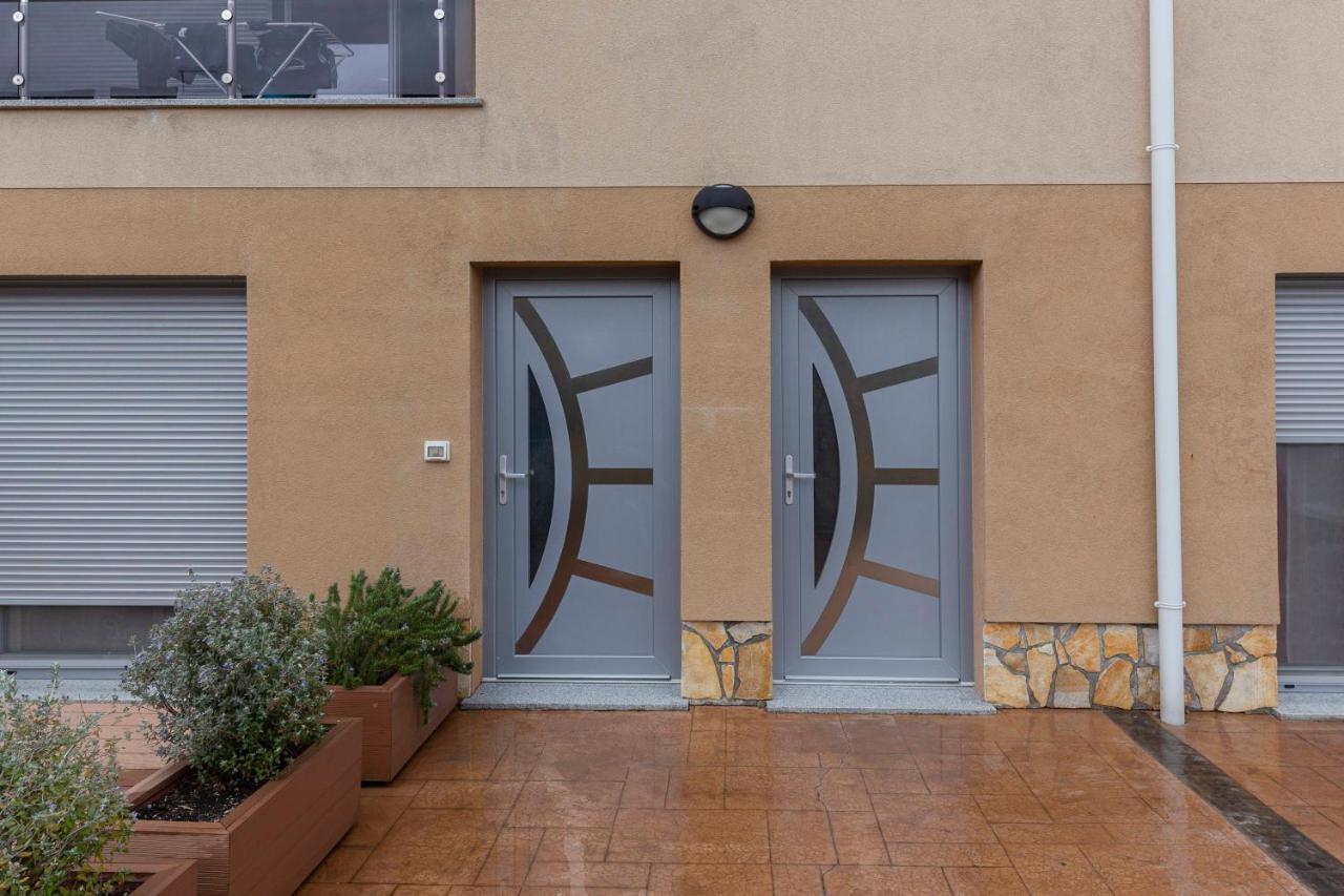 Apartments Era Izola Exterior photo
